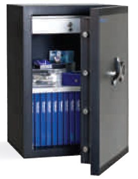 ChubbSafes ProGuard Grade III Size 150 Key + Combination Locking 2