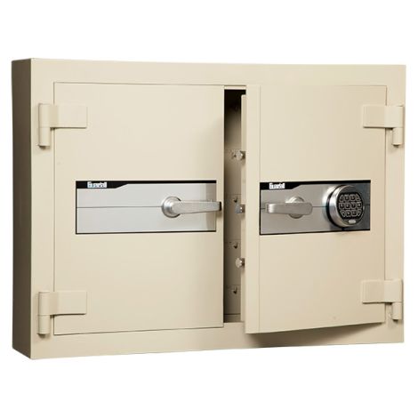 Guardall - GSK4 - High Security Key Safe,Guardall - GSK4 - High Security Key Safe door open with keys inside